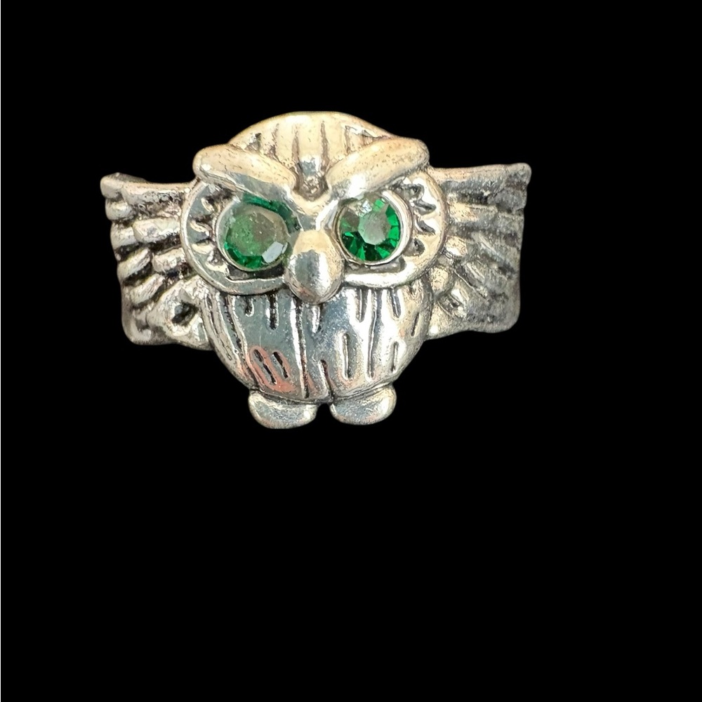 Silver Owl‎ Ring with Green Eyes